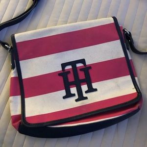 Tommy over shoulder bag